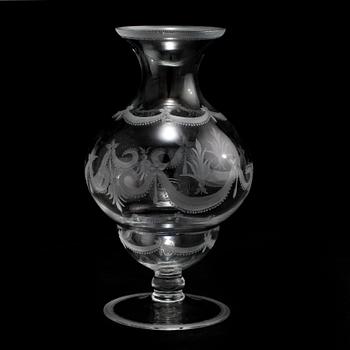 VAS, glas, Edward Hald, Orrefors, 1900-talets andra kvartal.