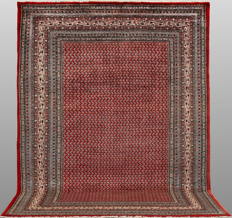 Carpet, Saruk Mir, 320 x 217 cm.