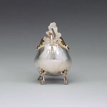 A Swedih 18th century parcel-gilt cream-jug, mark of Pehr Zethelius, Stockholm 1776.