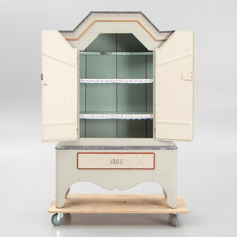 Skåp, allmoge, daterat 1805.