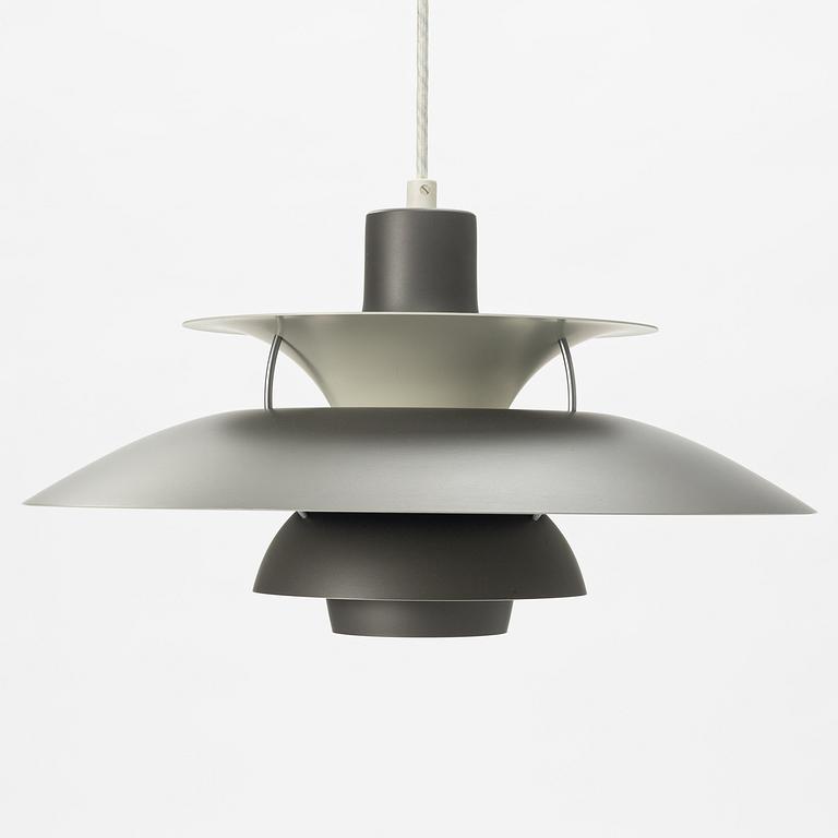 Poul Henningsen, "PH-Lampa", Louis Poulsen, Danmark.