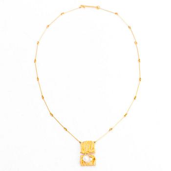 Björn Weckström, Halsband, "Kelohelmet", 14K guld och odlade pärlor, Lapponia 1970.