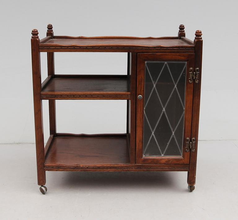 SERVERINGSVAGN, 1900-talets första hälft.