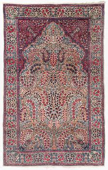 Matta, Kirman, ca 225 x 140 cm.