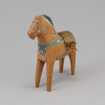 A 20th century folklore wooden horse from the region of Dalarna.