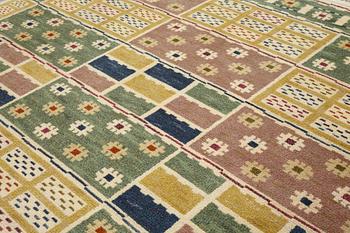 Märta Måås-Fjetterström, matta, "Ängarna", flossa, ca 325,5-327 x 222,5-227 cm, signerad AB MMF.