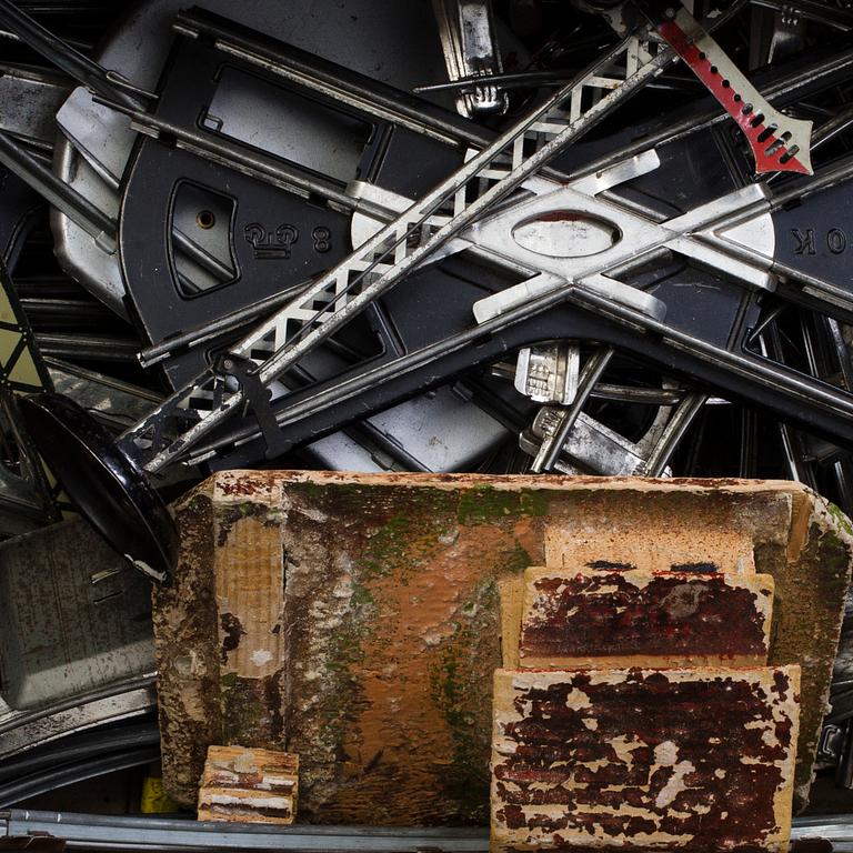 PARTI MODELLTÅG och DELAR FÖR TÅGBANA, Fleischmann och Märklin.
