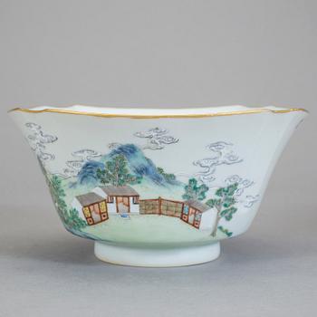 A famille rose bowl, Qing dynasty with Daoguang seal mark.