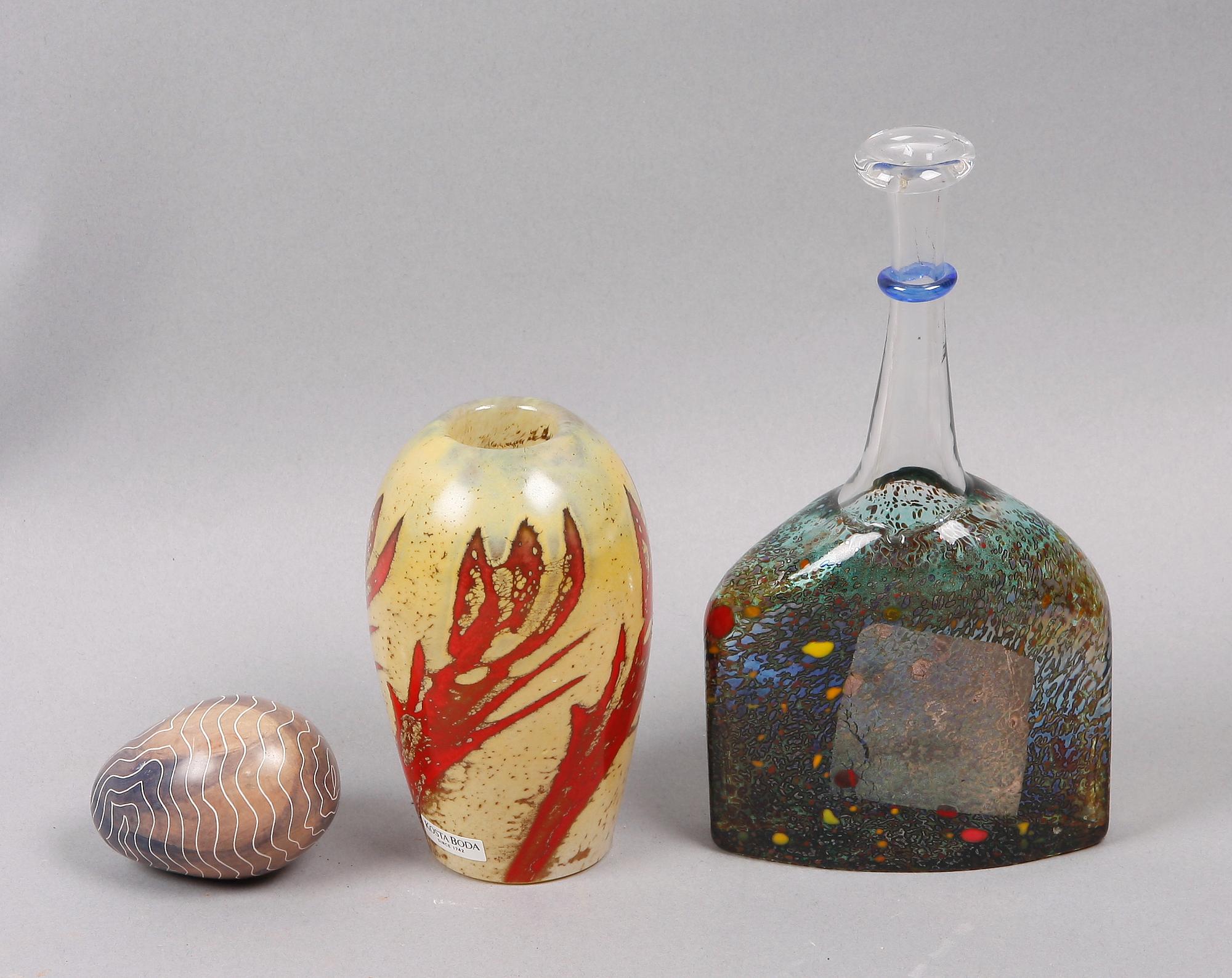 PARTI GLAS, 3 delar, bla Bertil Vallien, Kosta.
