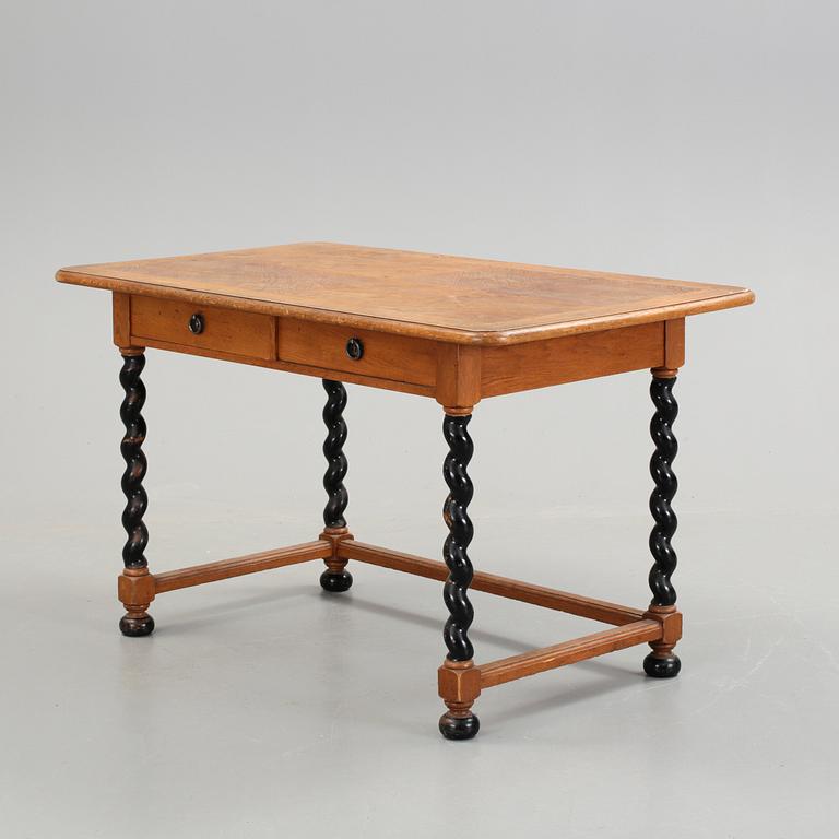 BIBLIOTEKSBORD, barockstil, 1900-talets första hälft.