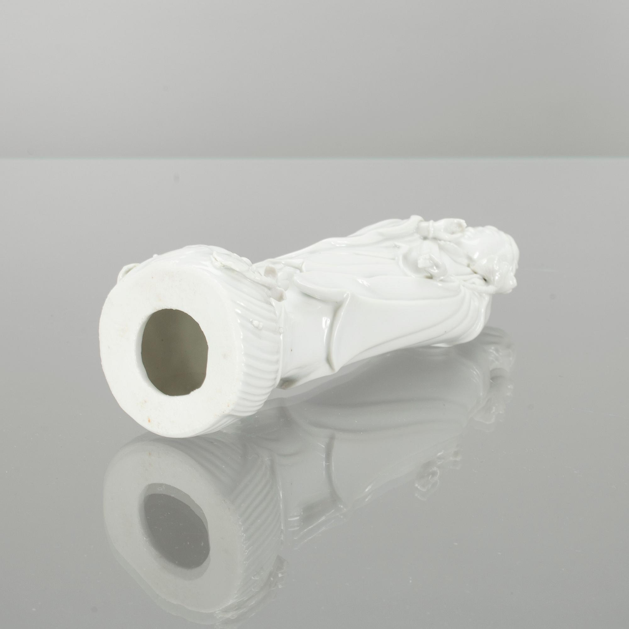 SKULPTUR, Kina, porslin, blanch de chine, 1900-talets början.