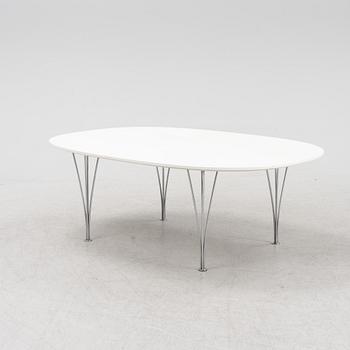 A 'Superelliptical' coffee table by Bruno Mathsson & Piet Hein.