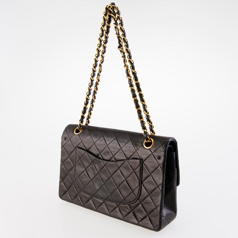 CHANEL, "Double Flap Bag", LAUKKU. 1994.