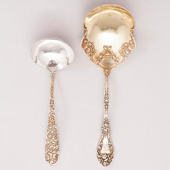 SKÅL, SERVERINGSSKED och SÅSSLEV, sterling silver, New York och Baltimore, USA 1900-talets första hälft.
