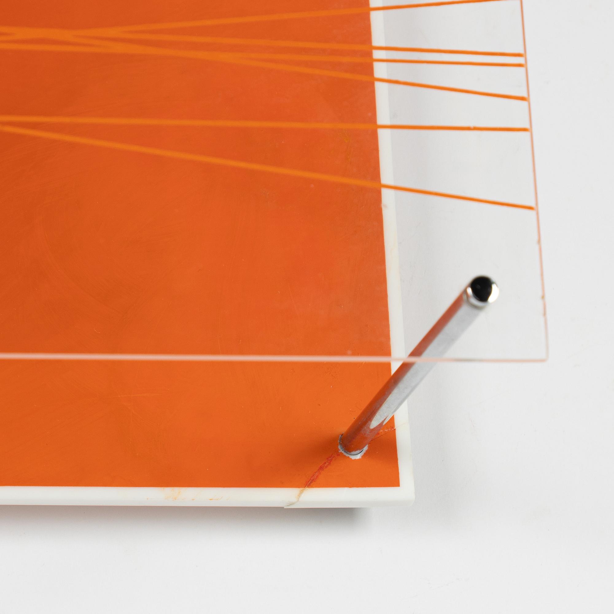 Jesús Rafael Soto, "Ovalo En El Rojo".