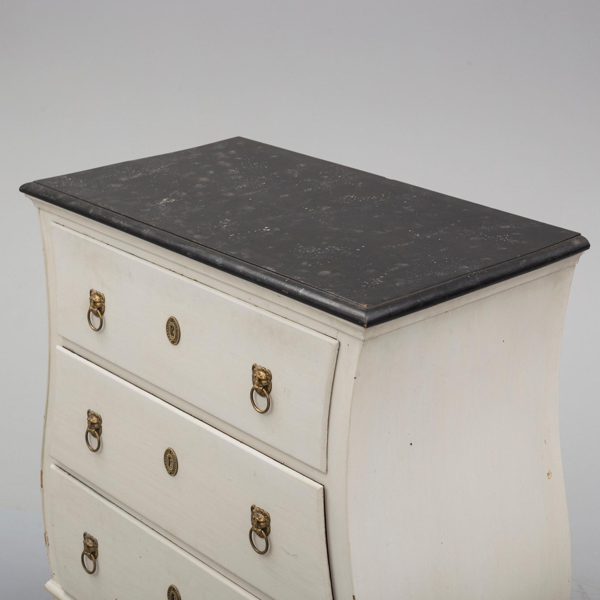 A circa 1900 chest of drawers.