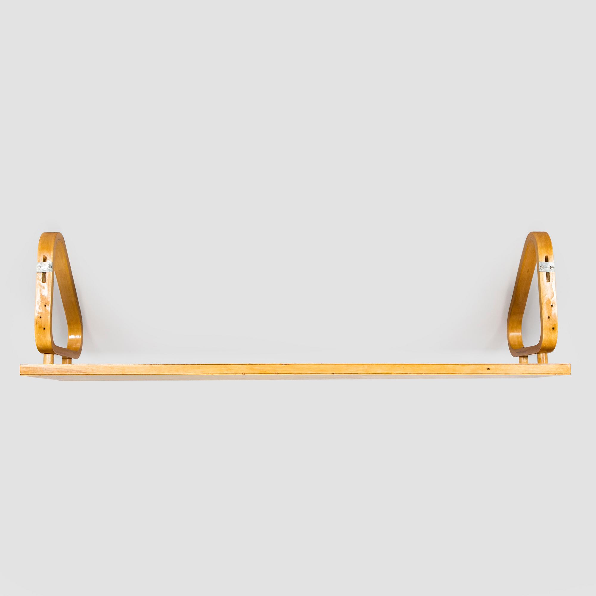 Alvar Aalto, A 1930/1940's shelve for O.Y. Huonekalu- ja Rakennustyötehdas A.B.