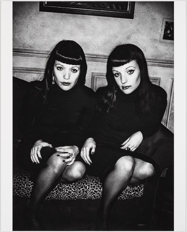 Anders Petersen, "Twins, Paris, 2006".
