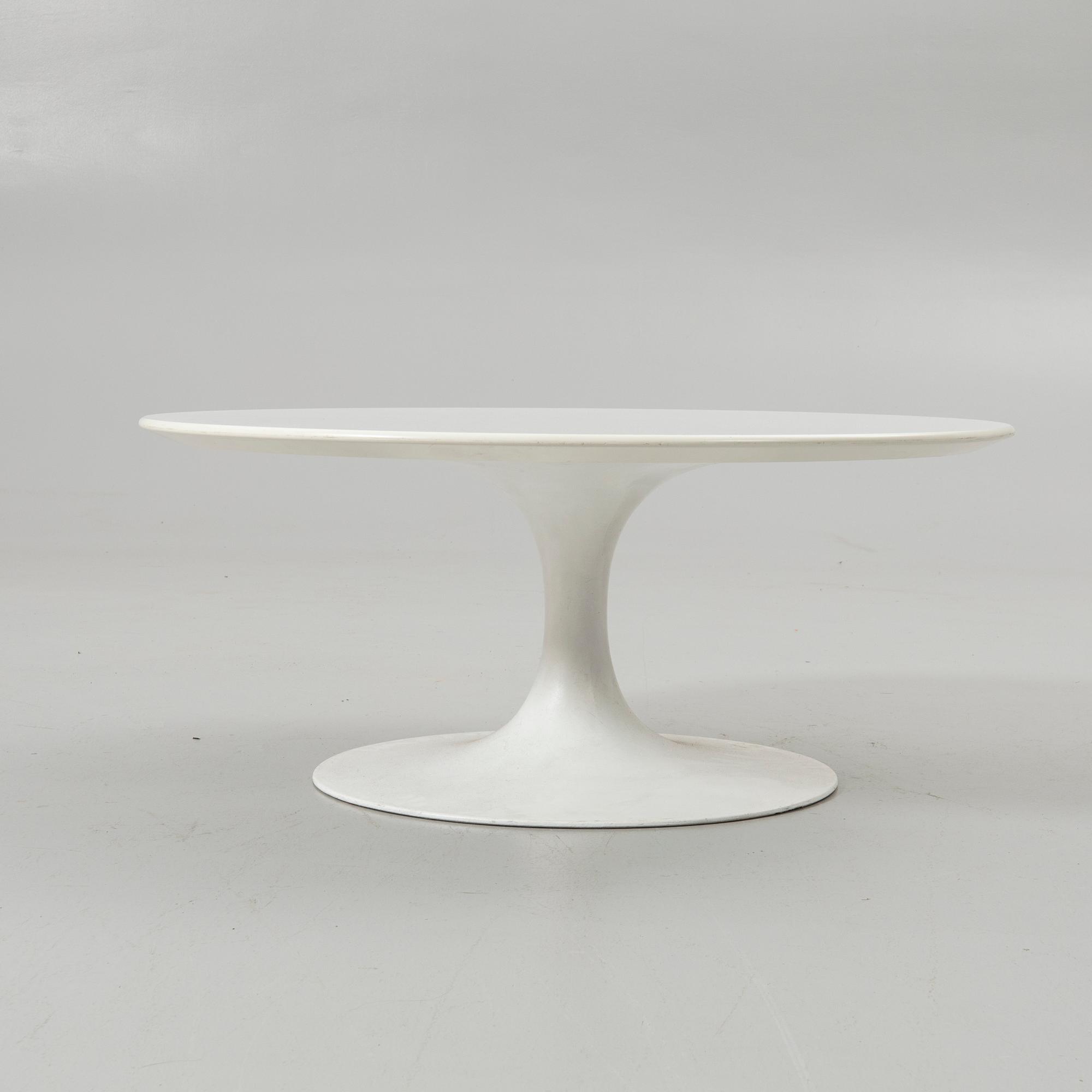 Coffee table, Arkana, England, second half of the 20th century.