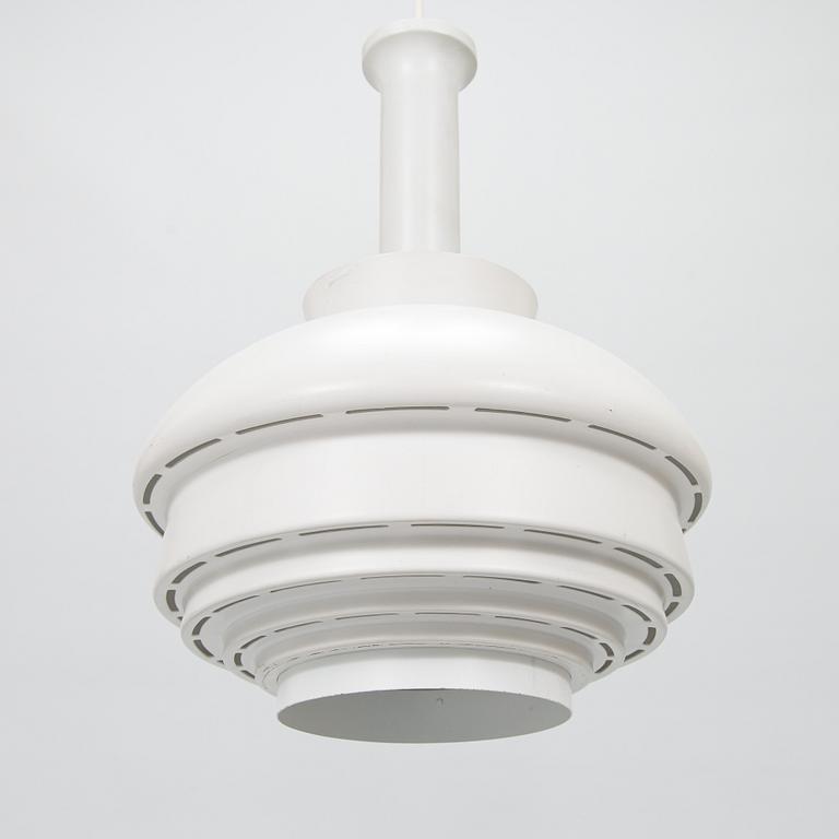 Alvar Aalto, kattovalaisin, malli "A335A", Valaisinpaja.