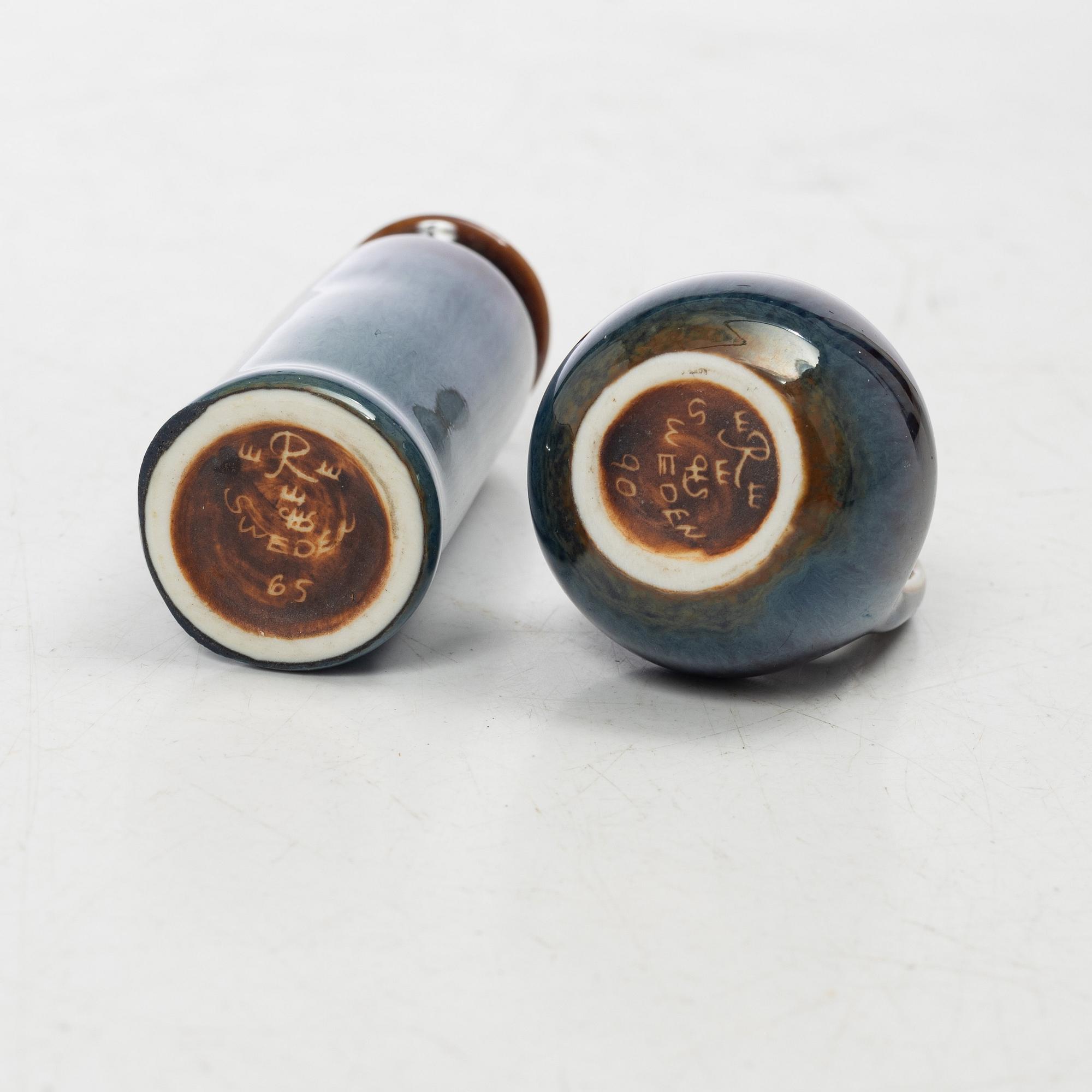 Carl-Harry Stålhane, a stoneware bowl and two miniature vases, Rörstrand, Sweden.