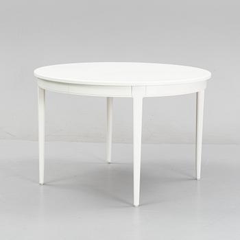 Carl Malmsten, a 'Herrgården' dining table, Bodafors, second half od the 20th Century.