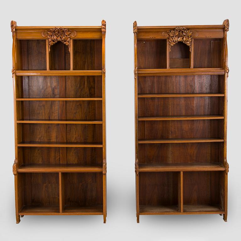 Bokhyllor, 2 st, jugend, Sverige kring år 1900.