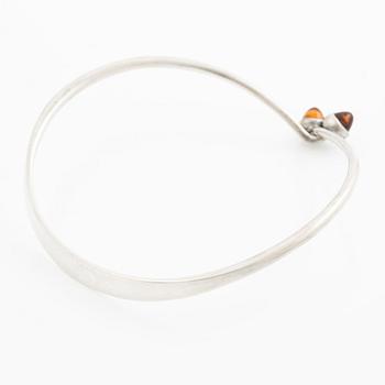 Bent Knudsen, brooch, sterling silver with amber.