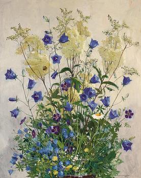 Olle Hjortzberg, Still life with bluebells and bumblebee.