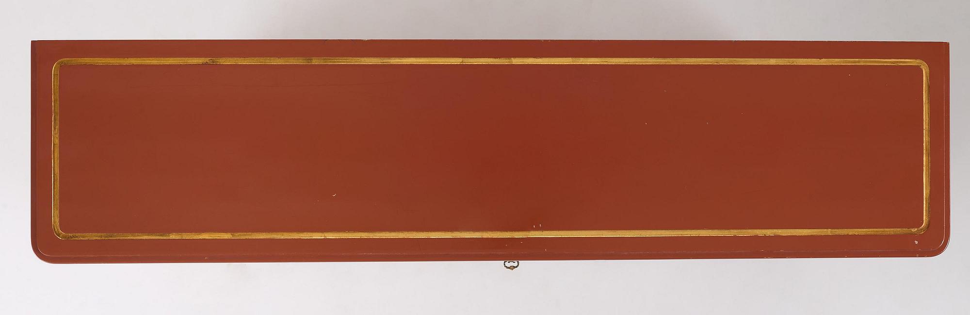 Carl Malmsten, a Swedish Grace showcase cabinet, cabinetmaker Albin Johansson, Stockholm, for Villa Kvikkjokk, 1928.