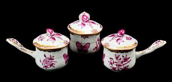 CREMEKOPPAR, 6 st, porslin, Herend, 1900-tal.
