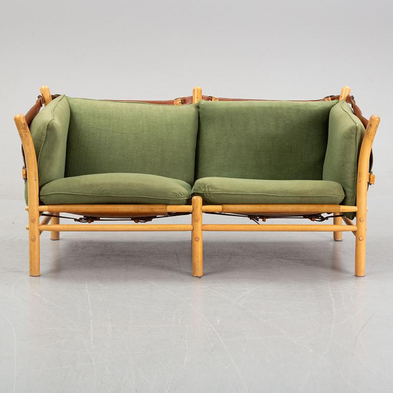 Arne Norell, an 'Ilona' sofa for Norell Möbler, later part of the 20th Century.