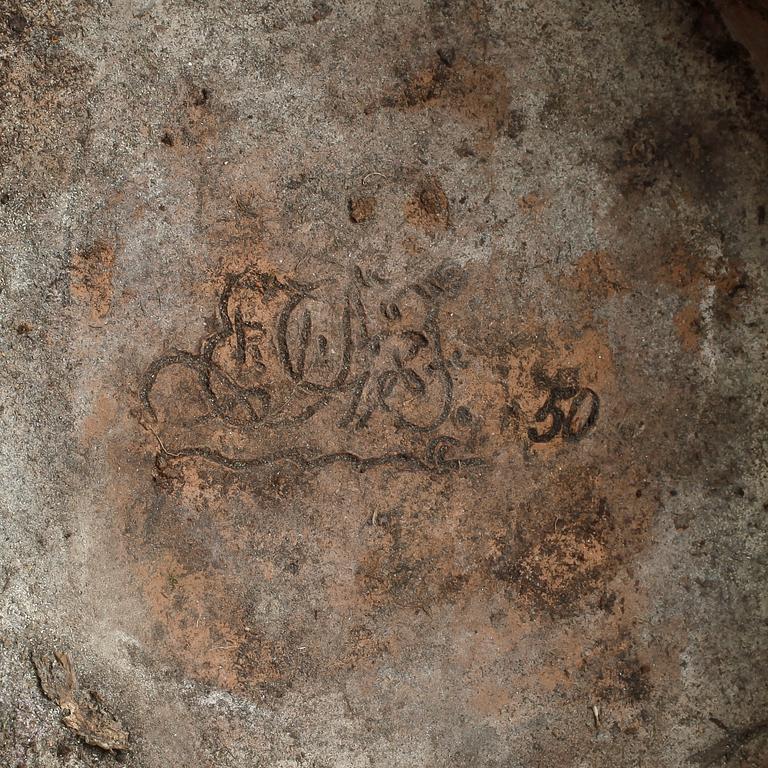 PASTEJFORMAR, lergods, empire, 1800-talets första hälft.