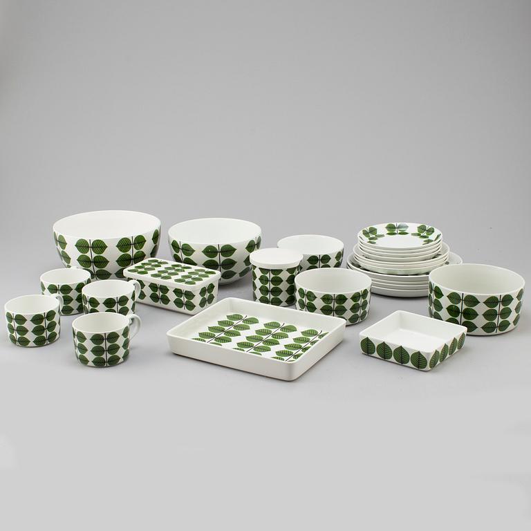 STIG LINDBERG, servisdelar, 20 delar, "Berså", porslin. Gustavsberg, 1900-talets andra hälft.