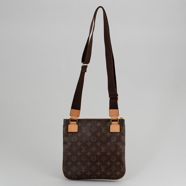 LOUIS VUITTON, väska "Pochette Bosphore".