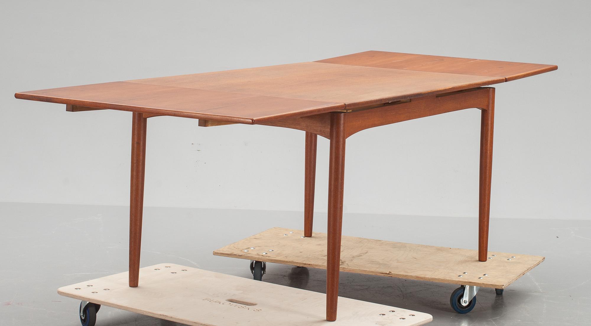 MATBORD, Hans Wegner för Andreas Tuck.