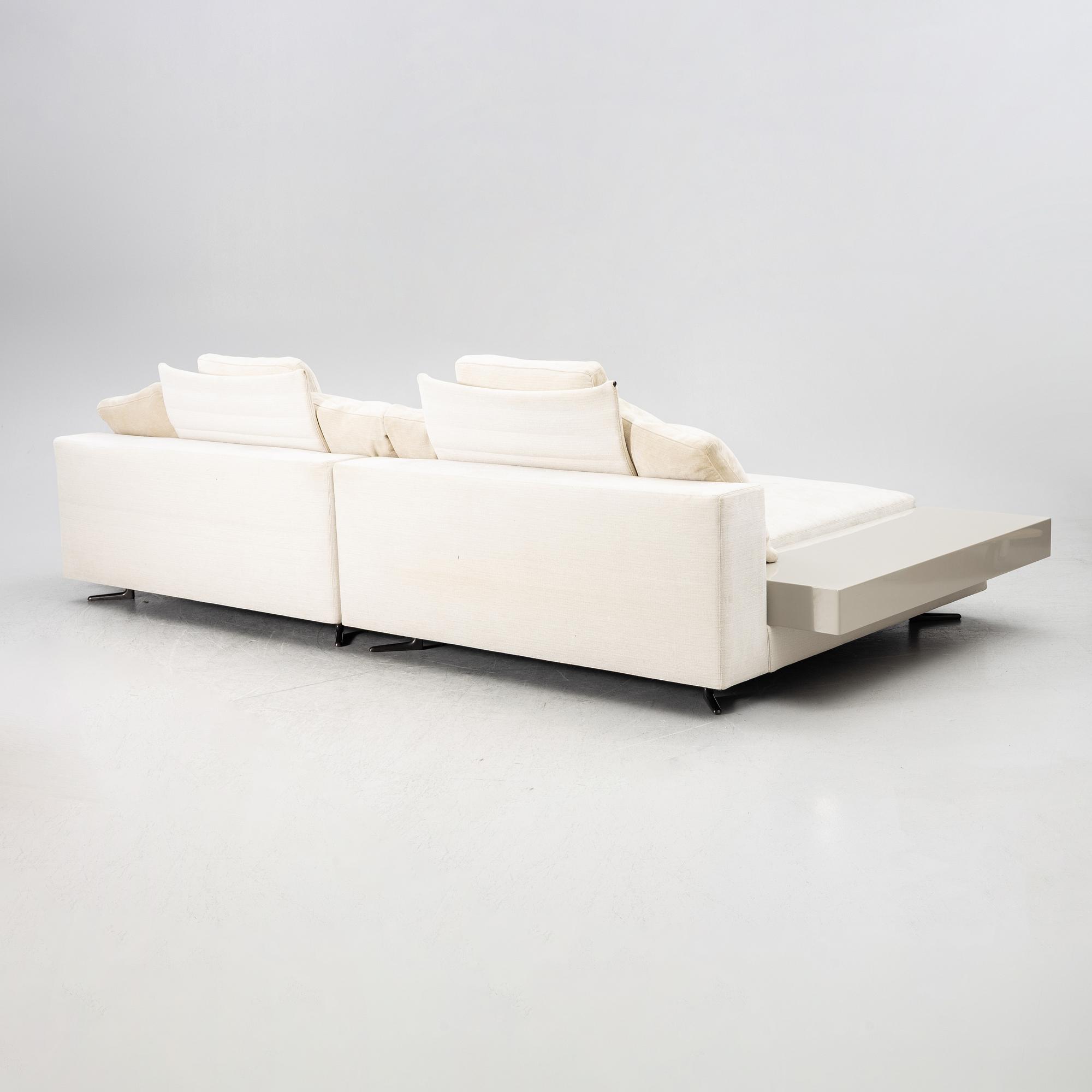 Rodolfo Dordoni, a "White" modular sofa, Minotti, Italy.