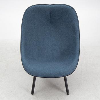 Doshi Levien, "Uchiwa", fåtölj, Hay, Danmark.