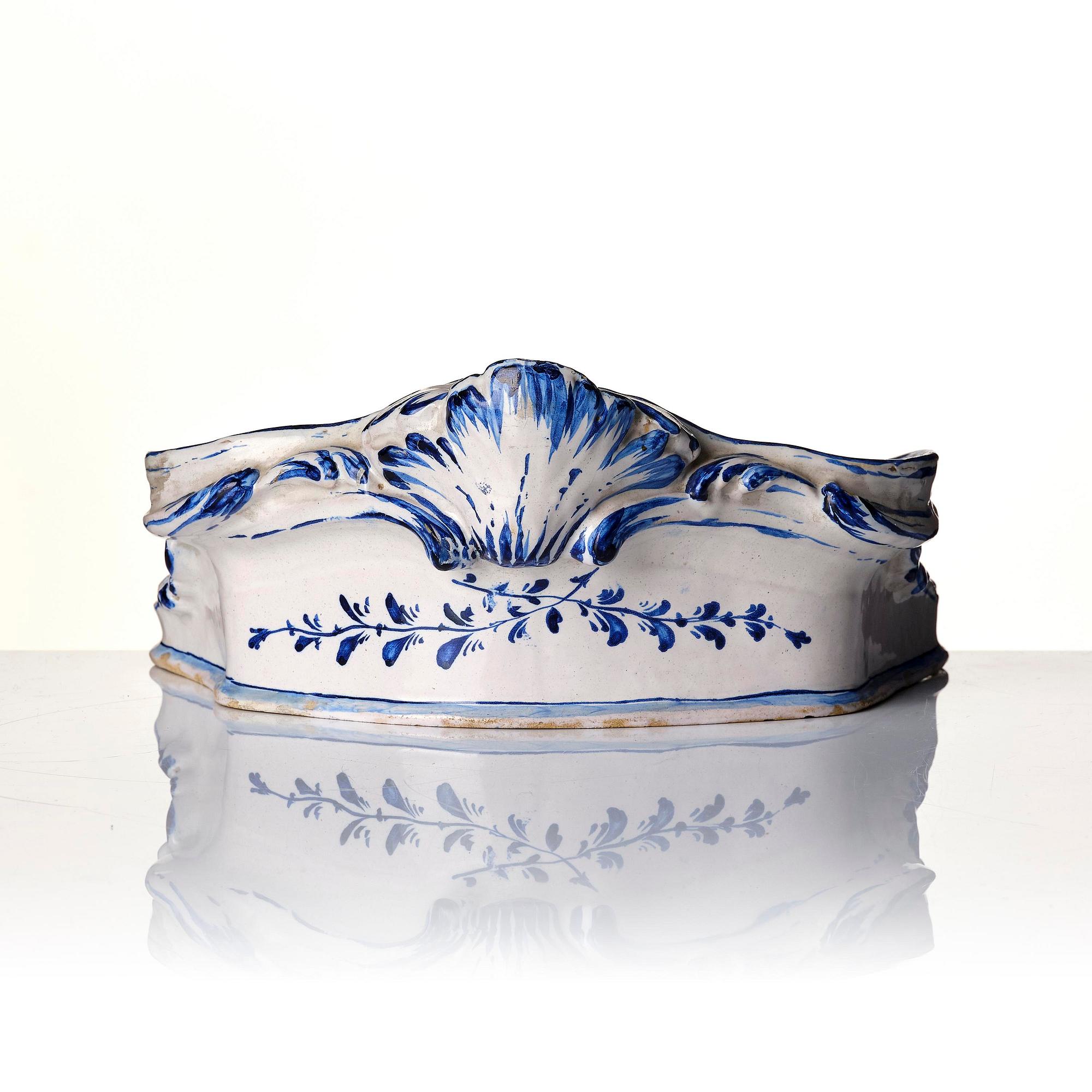 Skrivställ, fajans, Rörstrand (omärkt), Rokoko, 1700-tal.