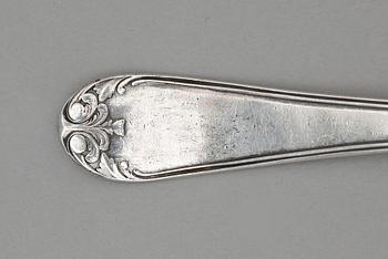 RAGUSKED, silver, Axel Hamnqvist, Åmål, 1800-talets andra hälft. Vikt 106,5g.