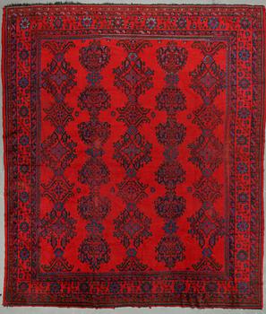 MATTA, antik/semiantik Ushak, ca 445x392 cm.