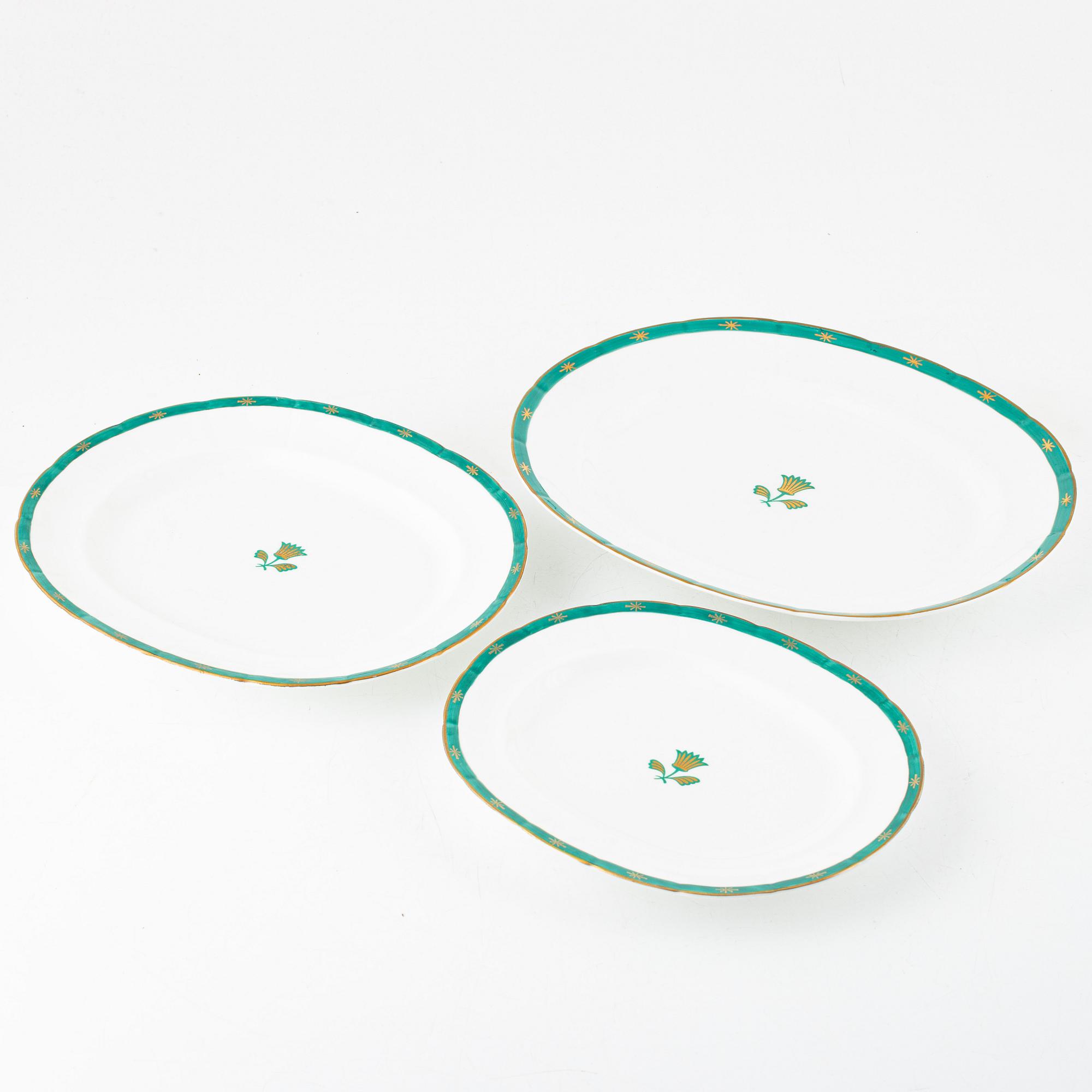 Wilhelm Kåge, mat- och kaffeservis, 73 delar, "Guldstjärna", Gustavsberg.