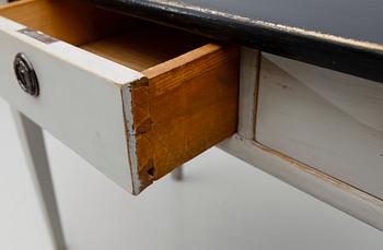 SKRIVBORD, 1900-talets första hälft.