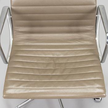 Charles and Ray Eames, office chair model EA335, Herman Miller 2008.