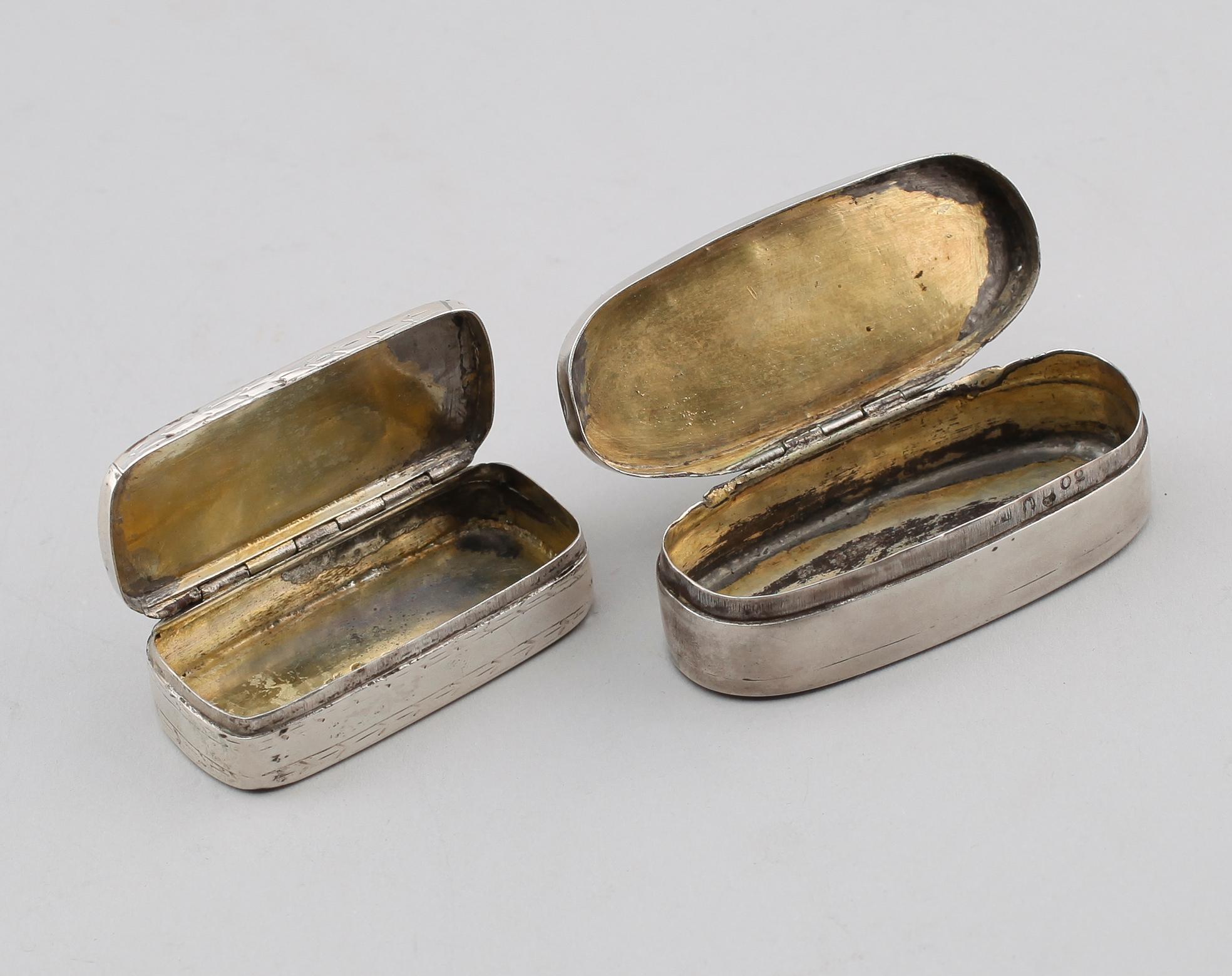 DOSOR, 2 st, silver, svenska stämplar, 1700-/1800-tal. Vikt ca 91 gram.