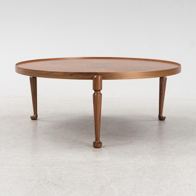 Josef Frank, a model 2139 coffee table from Firma Svenskt Tenn.