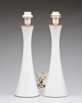 BORSLAMPOR, ett par, Bergboms, 1900-talets andra hälft.