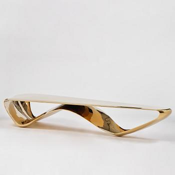 Johan Jonsson, soffbord/skulptur, "Luscious P1 Series" (Golden Table Edition), prototyp 1/2, 2010-2012.