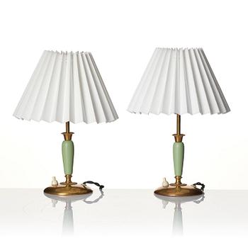 Bertil Brisborg, a pair of table lamps model "32420", Nordiska Kompaniet, 1940s-50s.