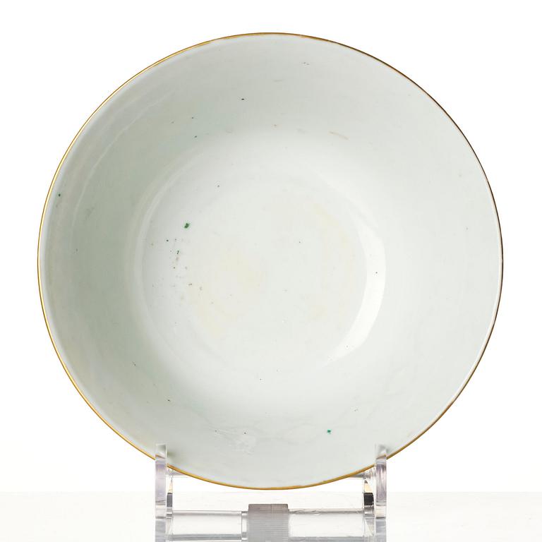 An enamelled Benjarong bowl, 19th century.